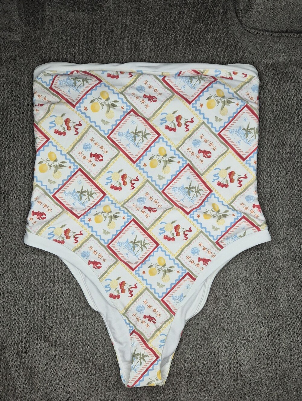 Abercrombie & Fitch Marina One-Piece Swimsuit Tile Print NWT Size XL - Picture 2 of 4